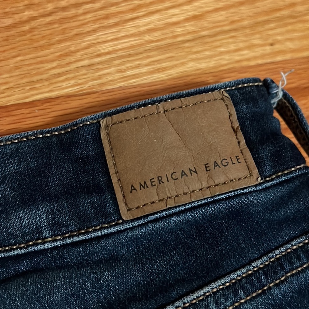 AEO distressed jeans - Picture 9 of 9